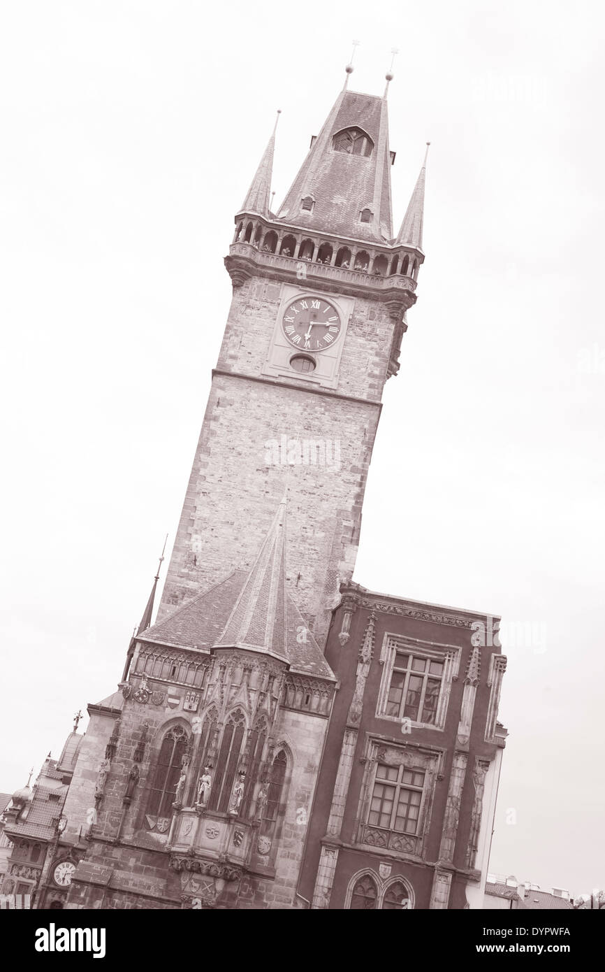 Sepia tone clock tower hi-res stock photography and images - Alamy