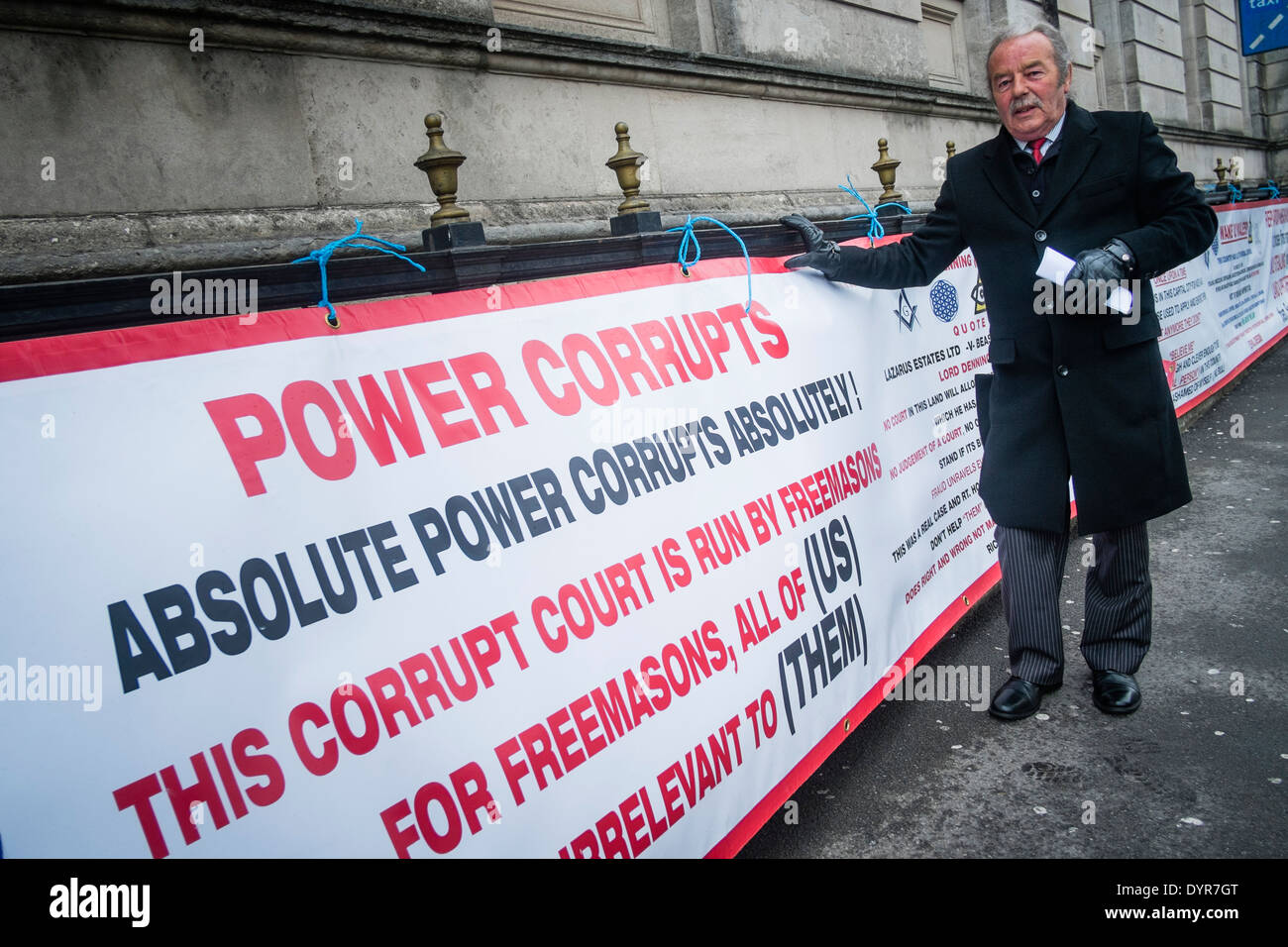 RICKY CANTY protesting over the ownership of a house in which he formerly lived, outside Cardiff Civil Justice Centre Stock Photo