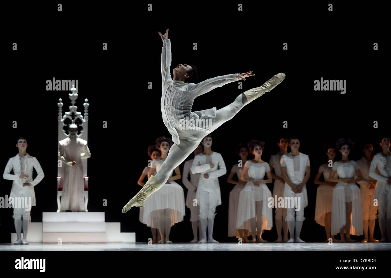 Beijing, China. 25th Apr, 2014. Ballet dancer Ma Xiaodong (front ...
