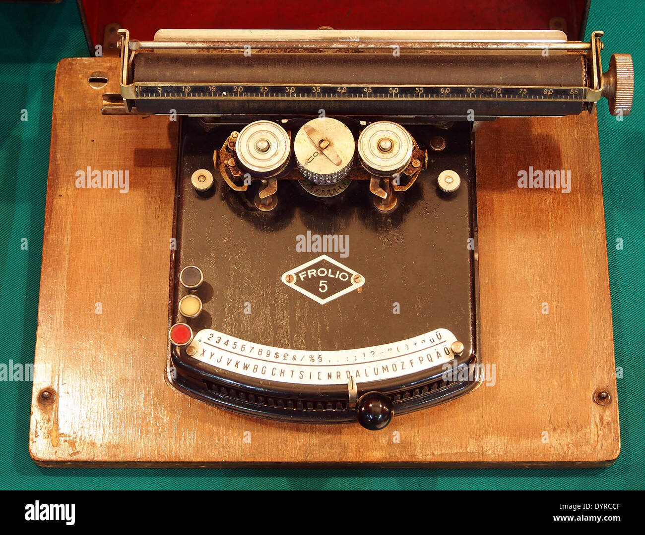 Frolio No5 (1924) typewriter Stock Photo - Alamy