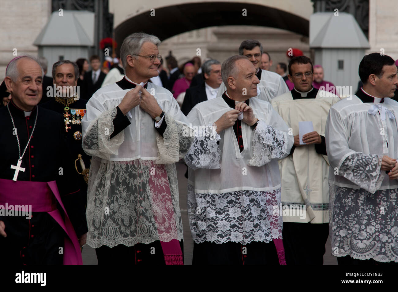 Pope Benedict XVI celebrates the mass of Beatification of John Paul II ...