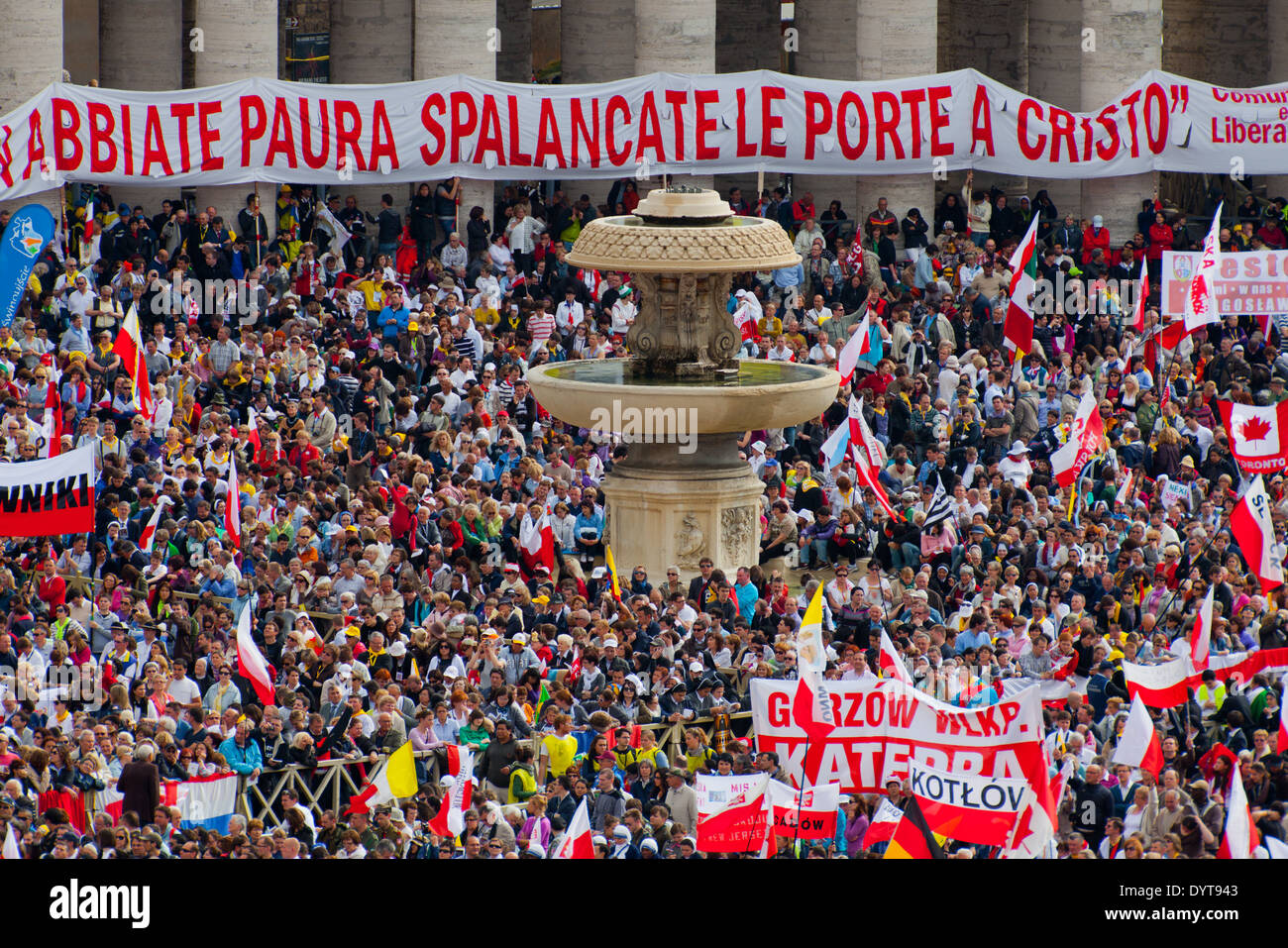 Pope Benedict XVI celebrates the mass of Beatification of John Paul II ...