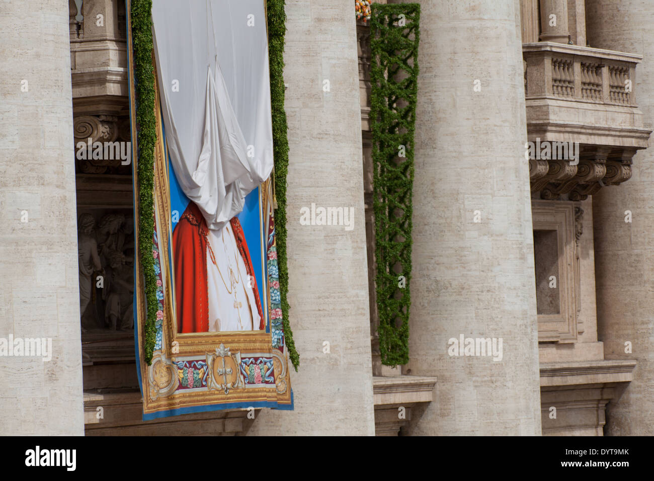 Pope Benedict XVI celebrates the mass of Beatification of John Paul II ...