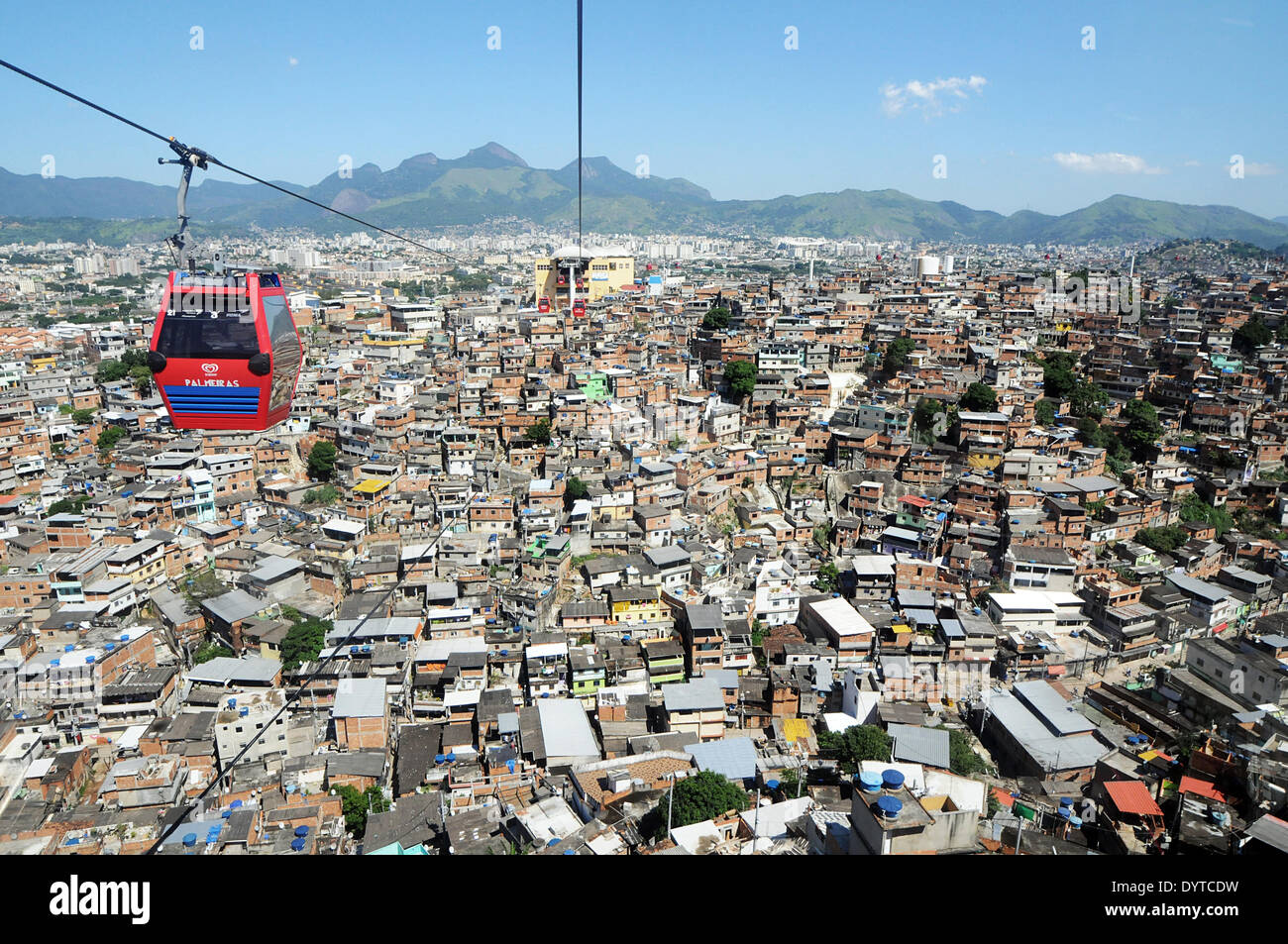 Complexo rio de janeiro hi-res stock photography and images - Alamy