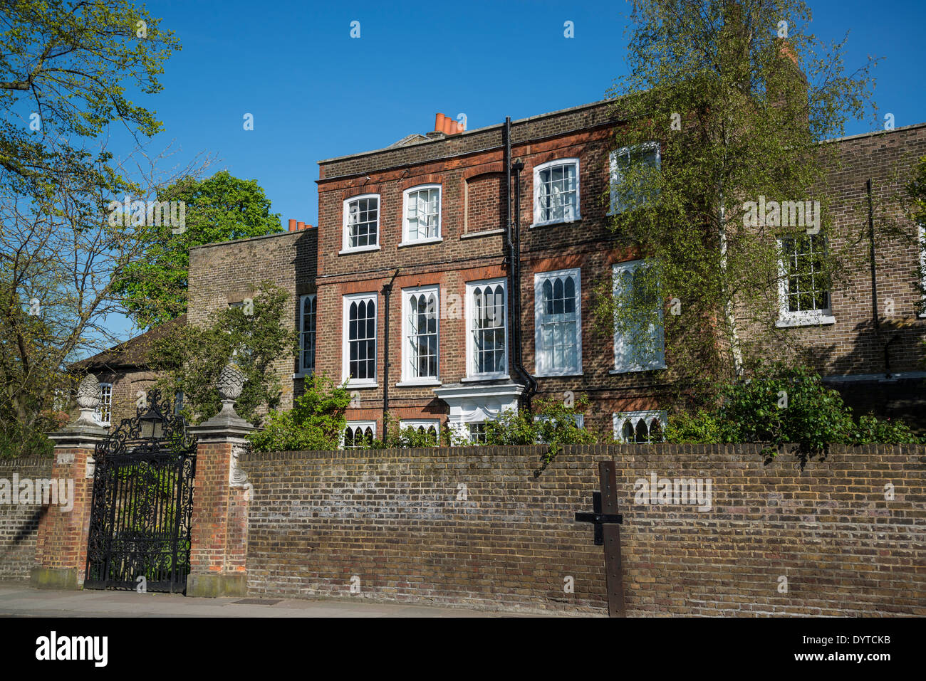 House in Cross Deep street, Twickenham, London, UK Stock Photo Alamy