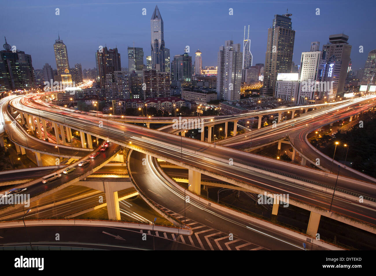 Shanghai city skyline 2013 hi-res stock photography and images - Alamy