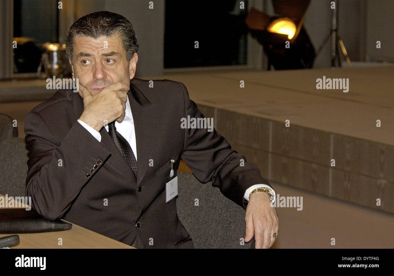 Haim Saban High Resolution Stock Photography and Images - Alamy
