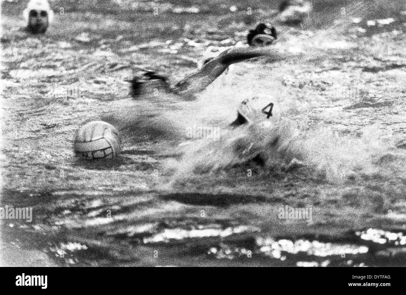 Sport water polo symbol europe 1990 1999 hires stock photography and
