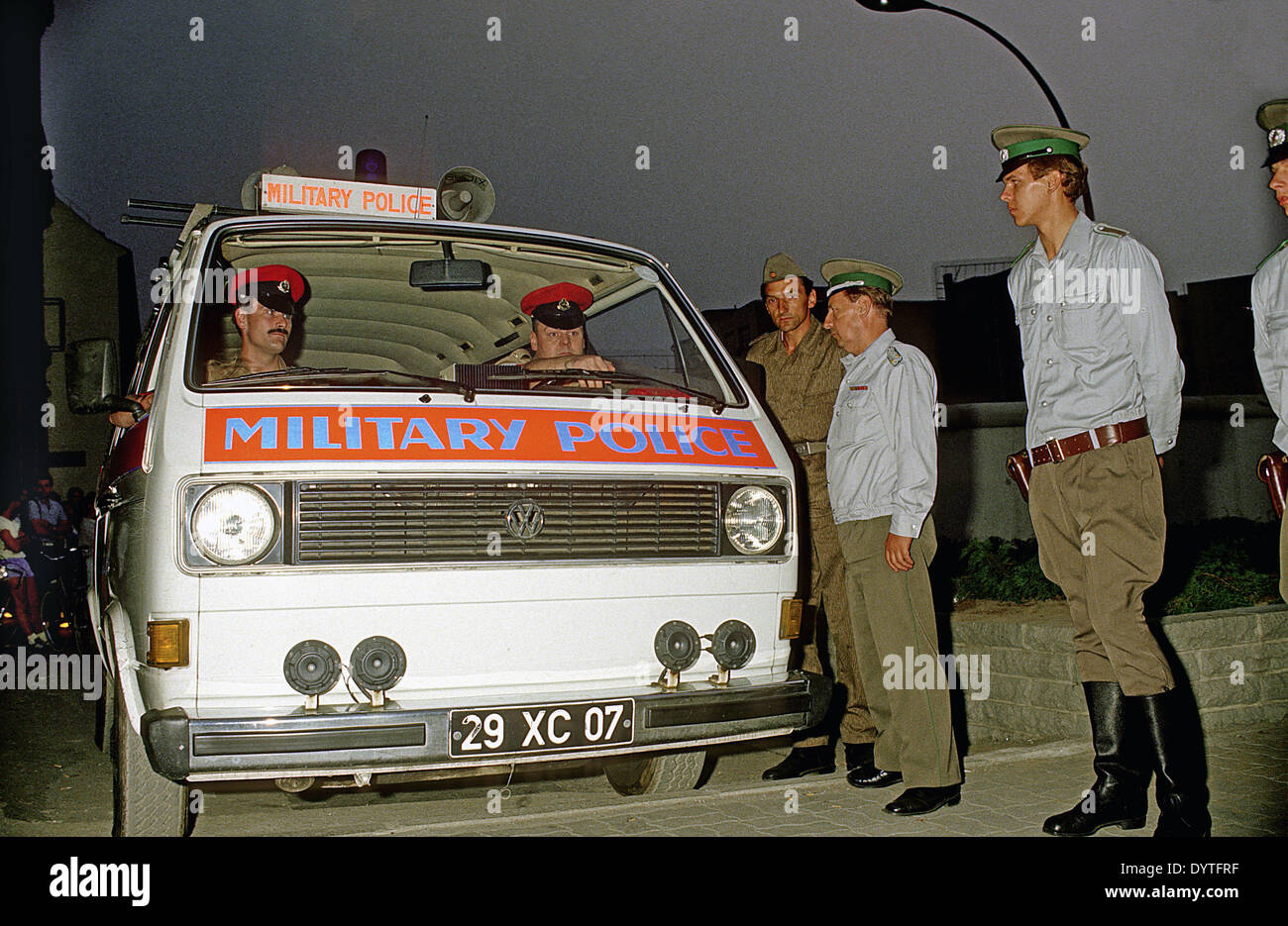 Border guards at Checkpoint Charlie, 1988 Stock Photo