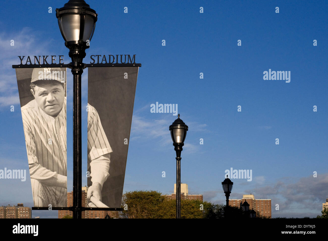 161 Yankee Stadium: A Monument to Baseball History and Culture