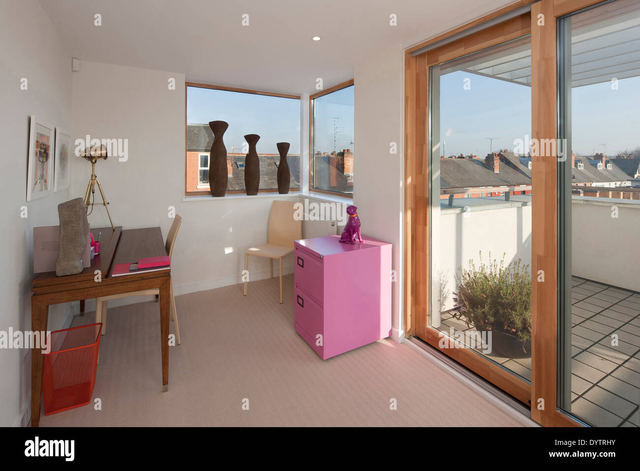 Study/home office area with top floor terrace at Green Street Stock Photo