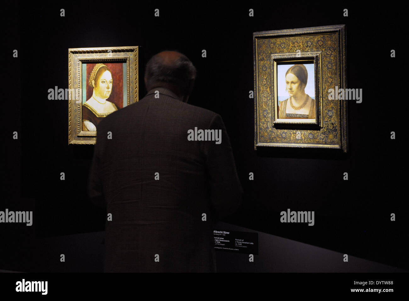 Renaissance faces hi-res stock photography and images - Alamy