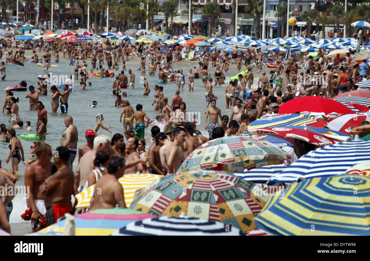 Mass tourism levante beach benidorm hi-res stock photography and images ...