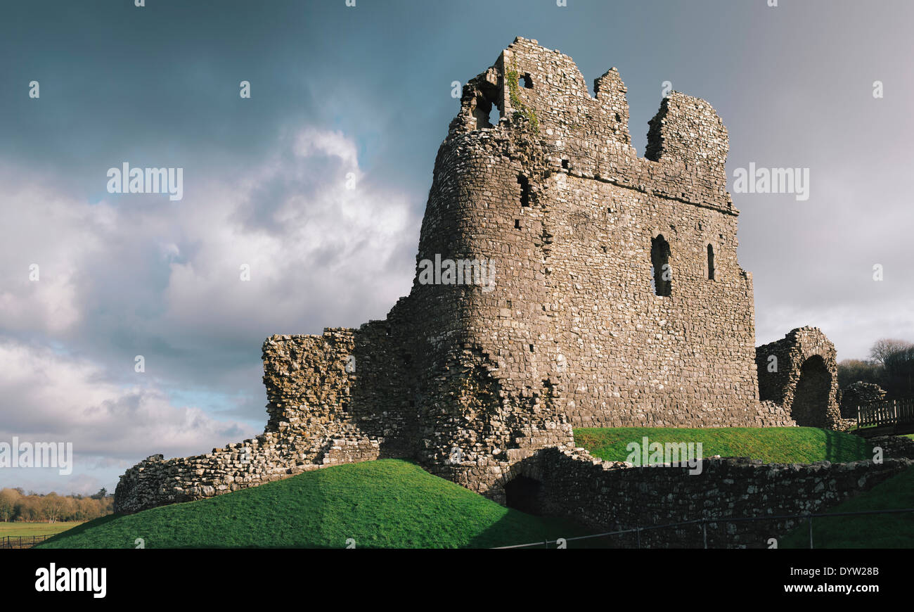 OGMORE CASTLE, VALE OF GLAMORGAN CARDIFF WALES Stock Photo