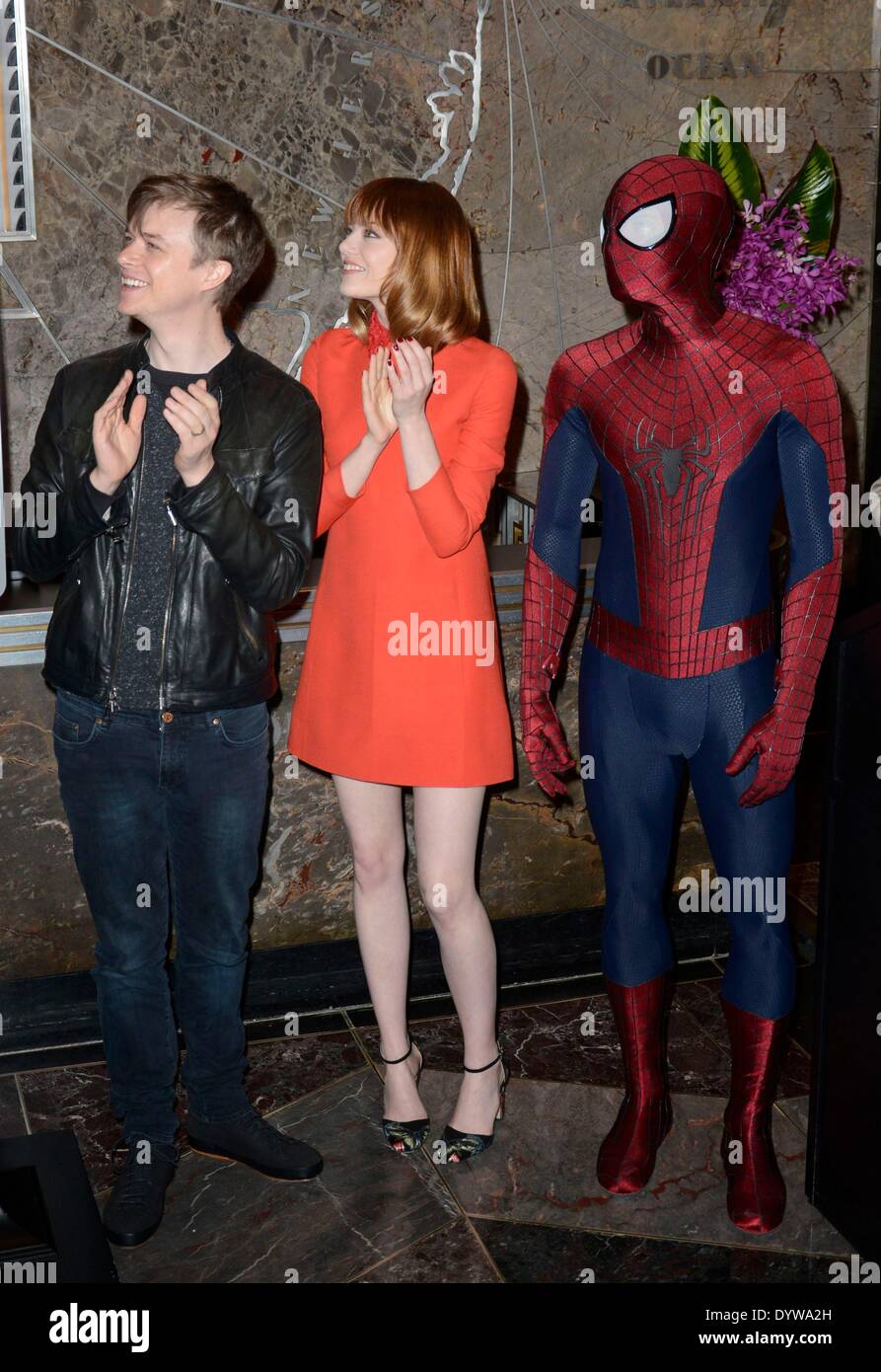 New York, NY, USA. 25th Apr, 2014. Dane DeHaan, Emma Stone, Spider-Man at a  public appearance for Cast of THE AMAZING SPIDER-MAN 2 Lights the Empire  State Building, Empire State Building, New