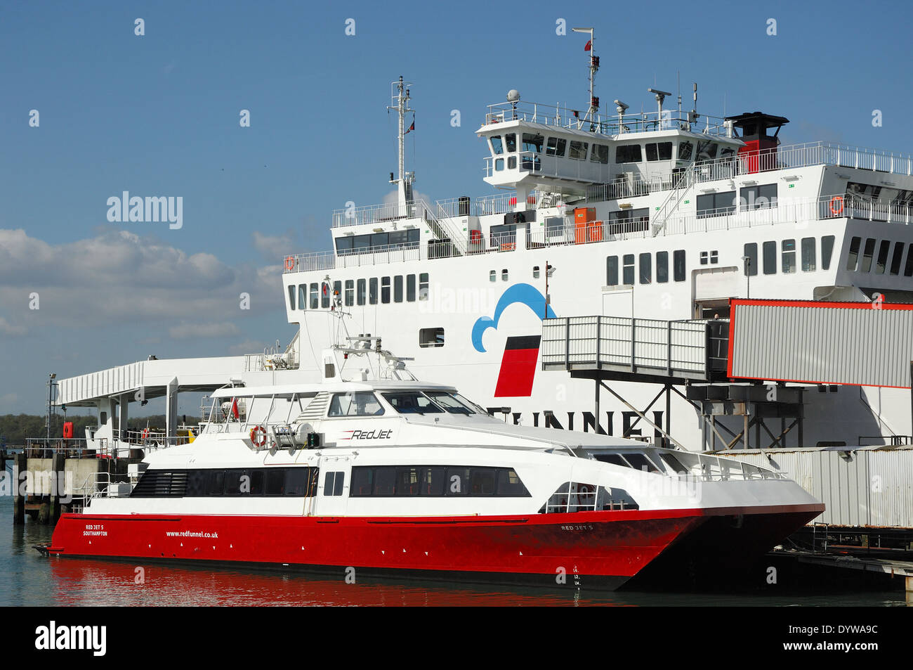 Red funnel ferries hires stock photography and images Alamy