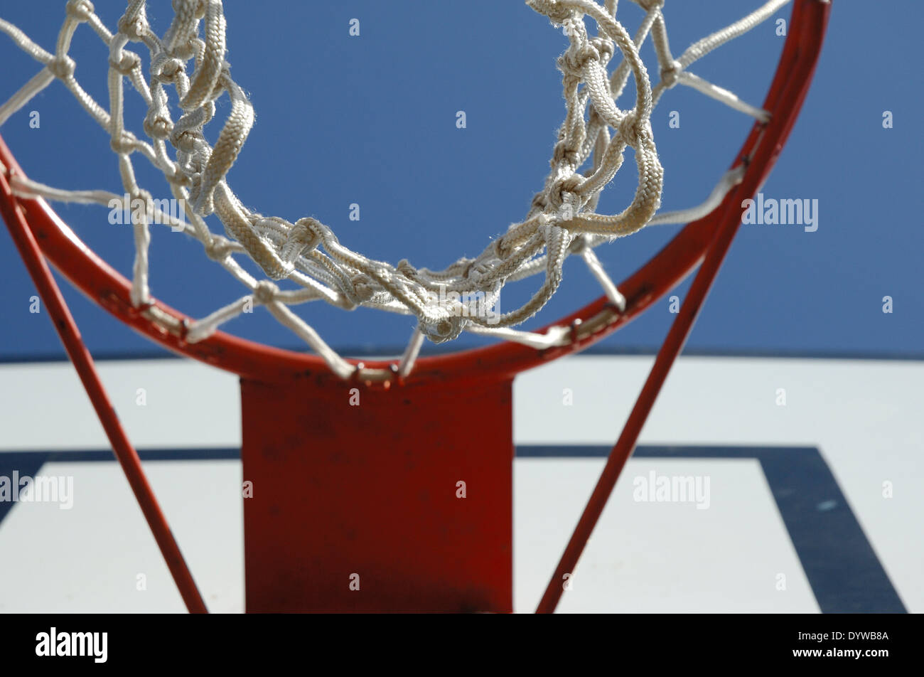 Basketball hoop and blue sunny sky Stock Photo Alamy
