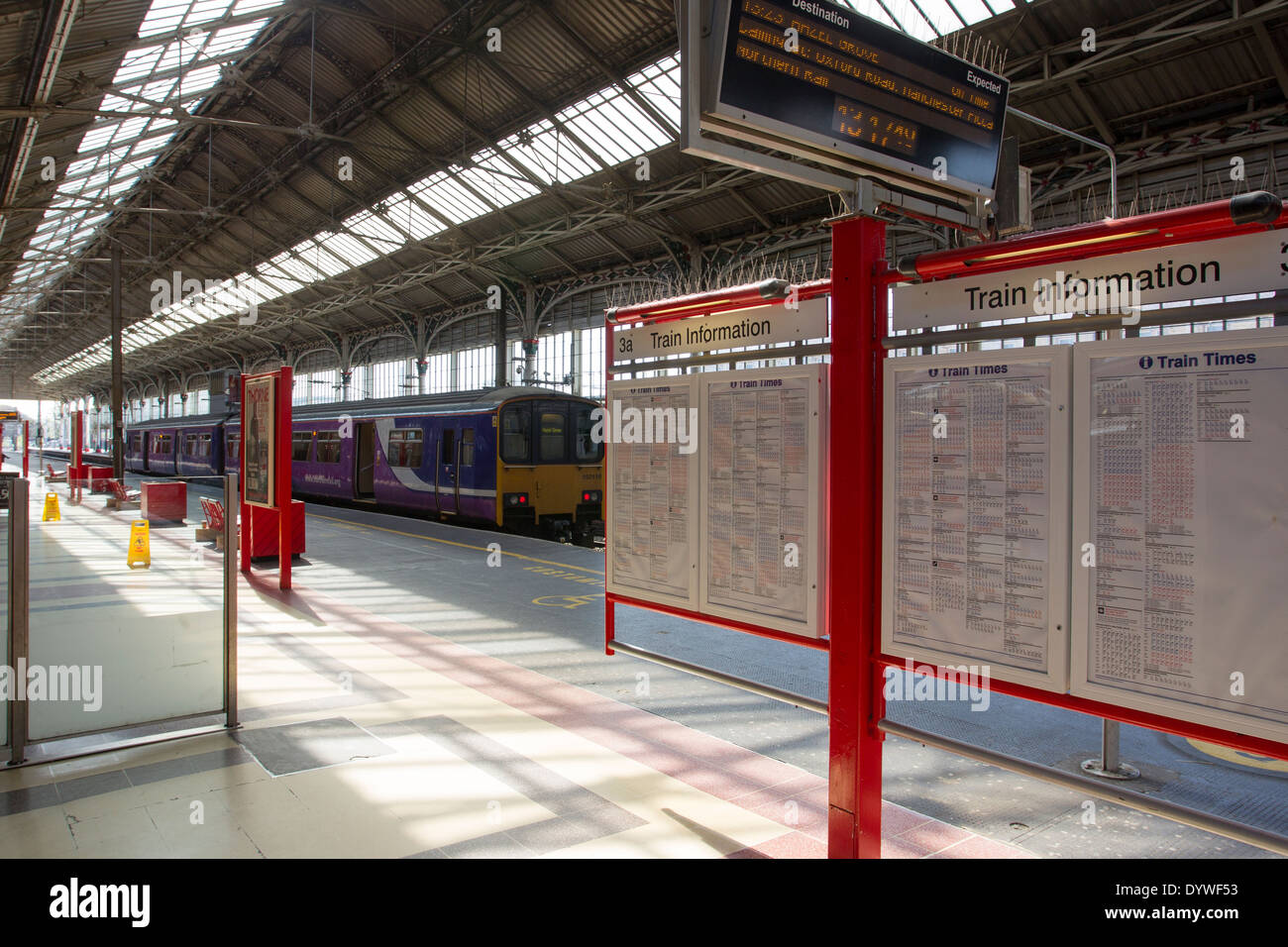 Preston Railway Station Stock Photo - Alamy