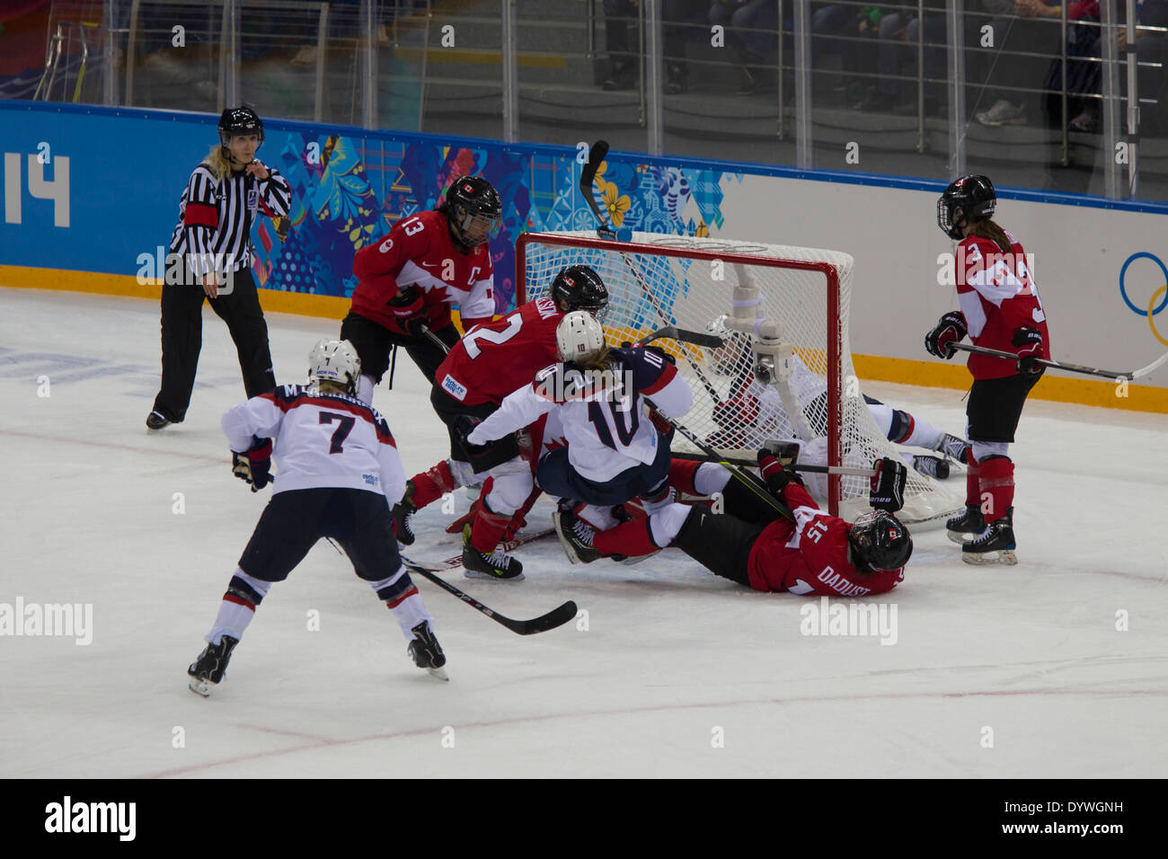 Vintage hockey photo hi-res stock photography and images - Alamy