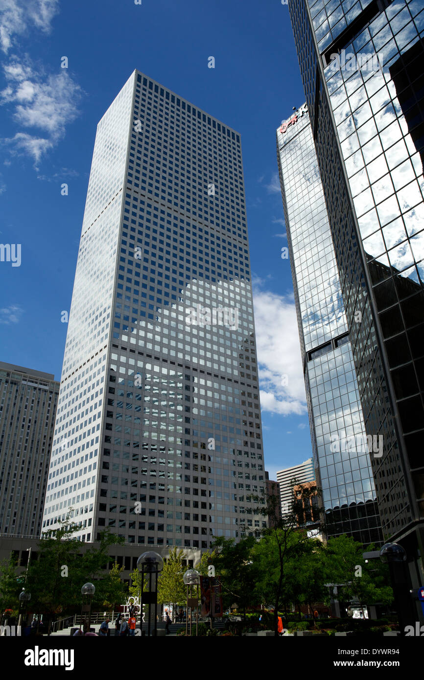 The Republic Plaza on 17th Street, at 218 meters high the tallest ...