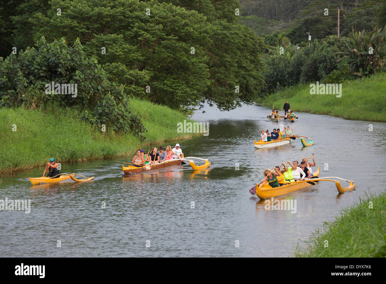 Hawaiian women hires stock photography and images Alamy