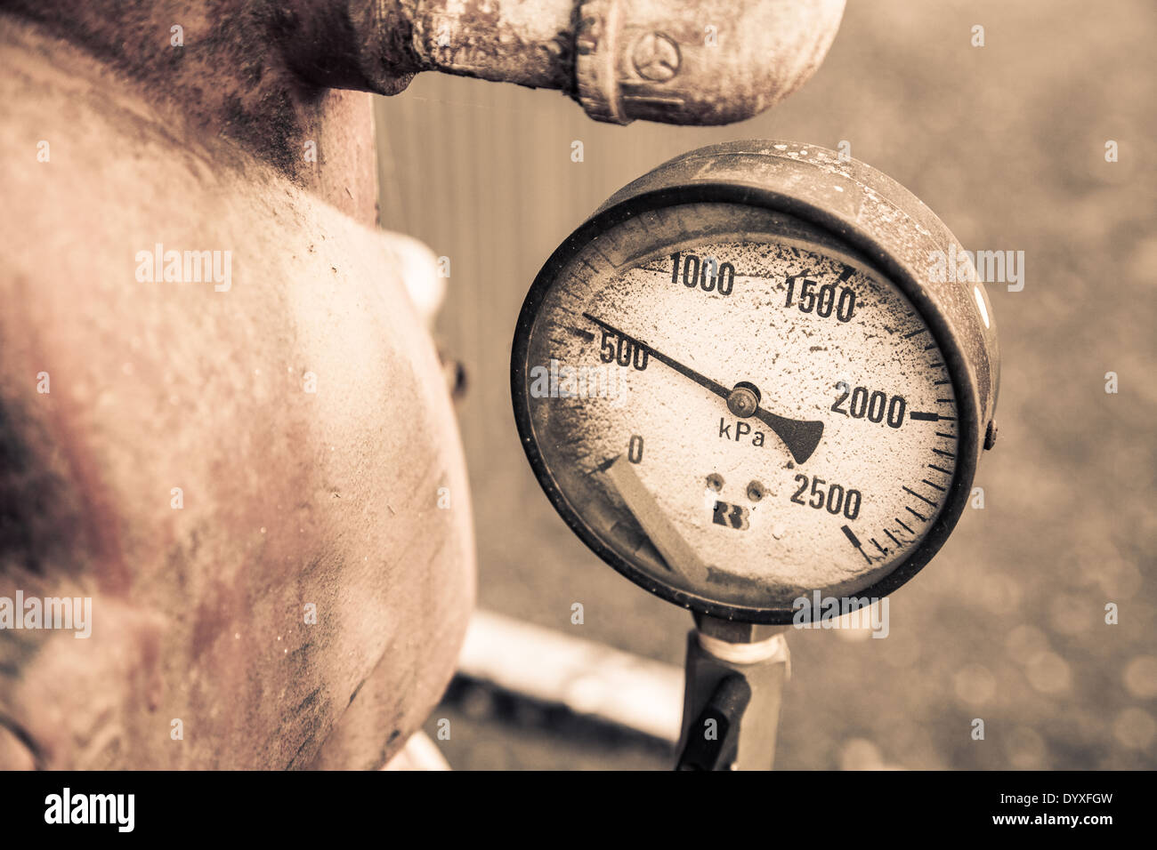 A close up of an old pressure gauge Stock Photo - Alamy