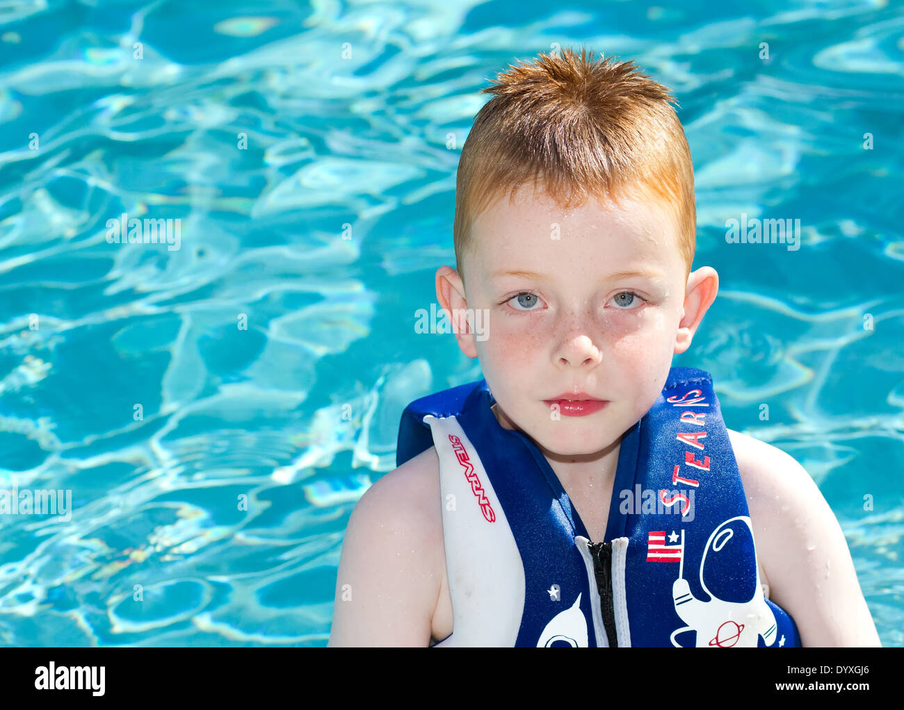 Young Boys Playing In The Swimming Pool Stock Photo 68810622 Alamy
