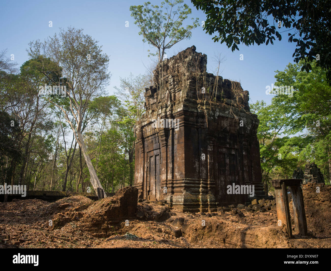 Prasat Banteay Pir Chean part of Koh Ker 127 NE of Siem Reap, Cambodia Stock Photo