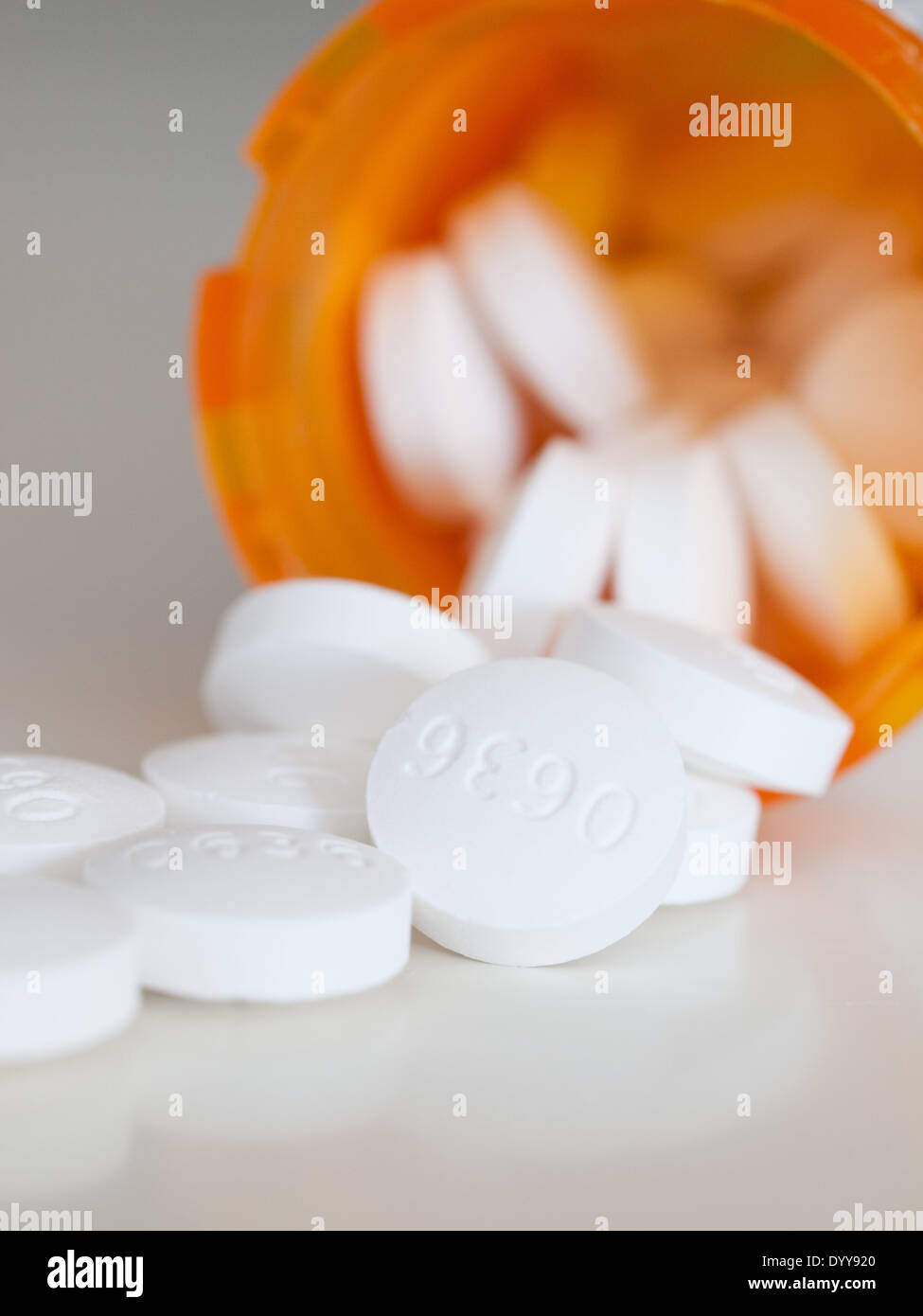 Endocet hi-res stock photography and images - Alamy