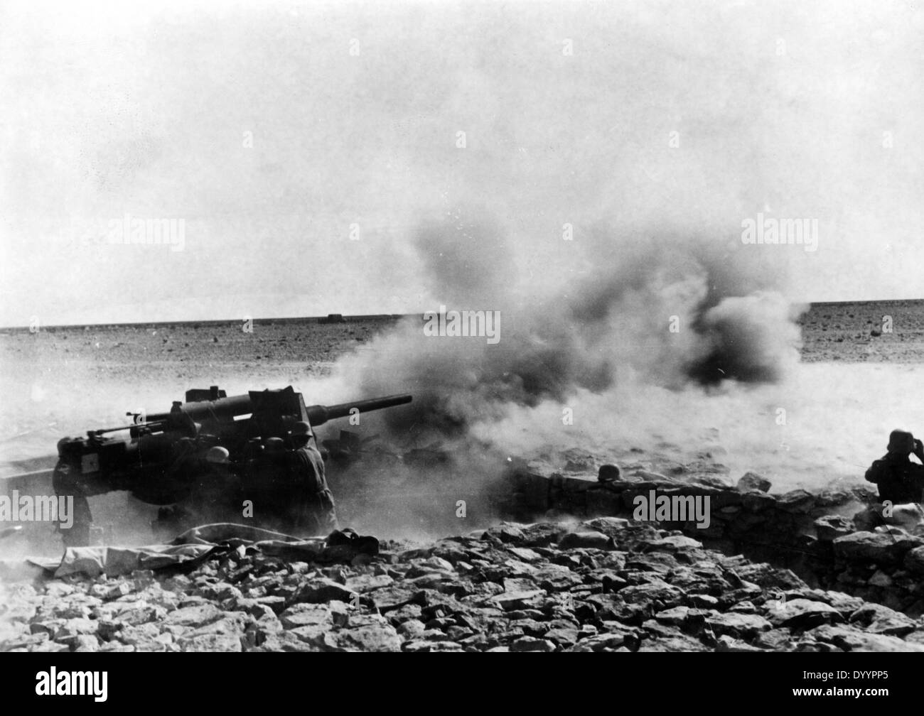 A German 8.8 cm Flak at Sollum, 1941 Stock Photo