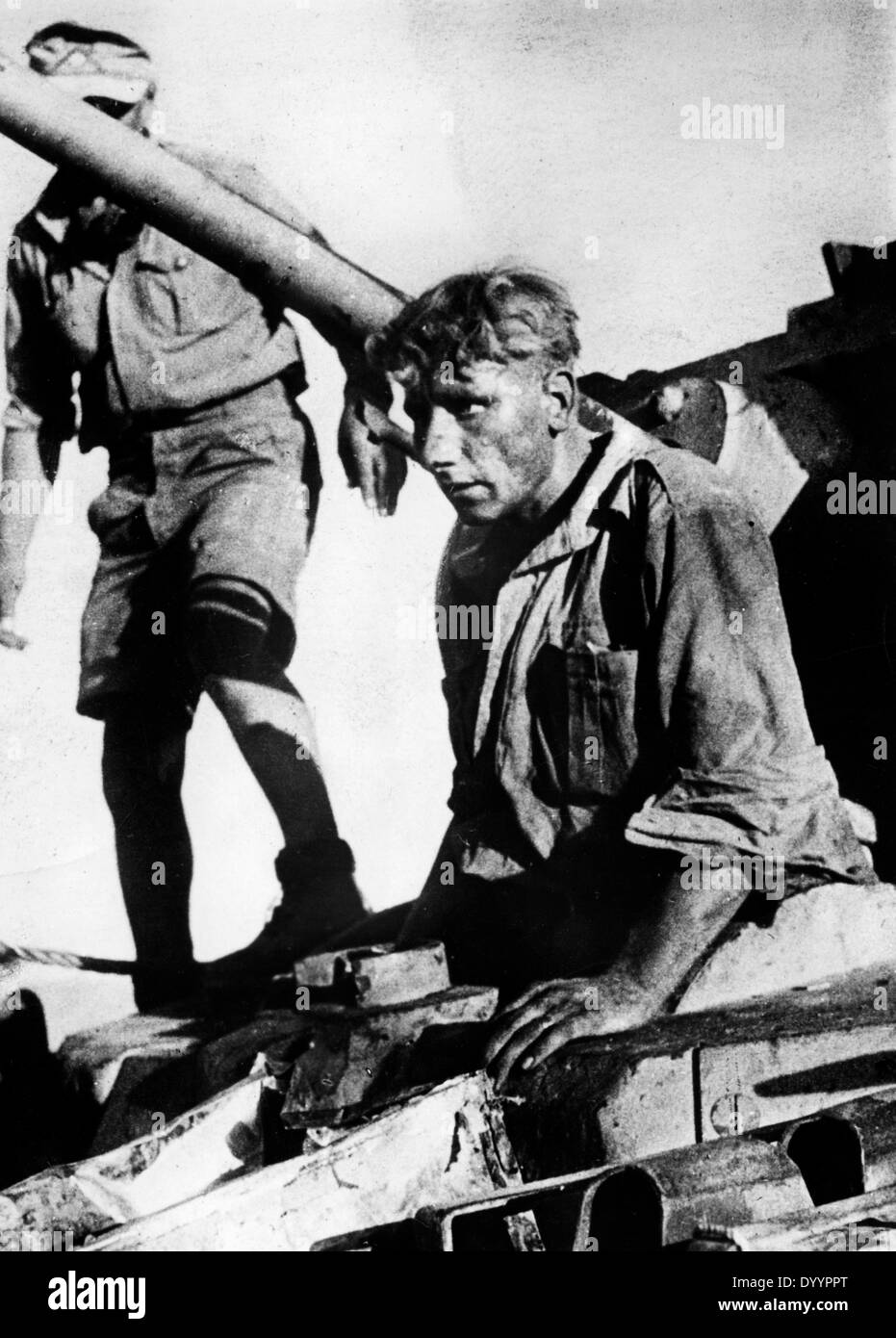 Battle of el alamein hi-res stock photography and images - Alamy Battle of el alamein hi-res stock photography and images - Alamy