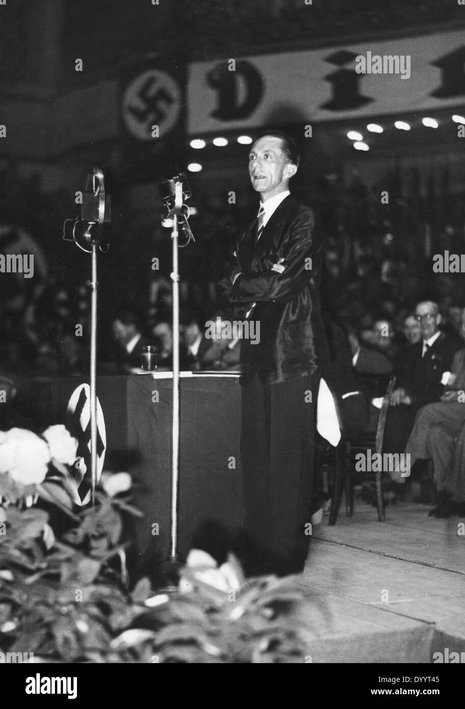 Joseph Goebbels during a speech in the Sportpalast, 1934 Stock Photo