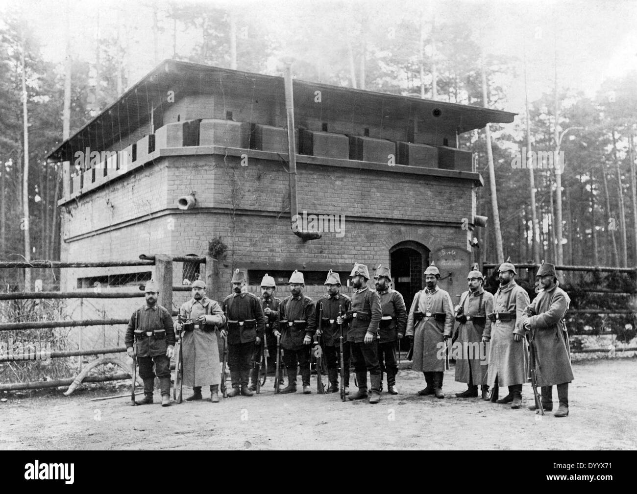 German Landsturm guard at the Russo-German border, 1914 Stock Photo