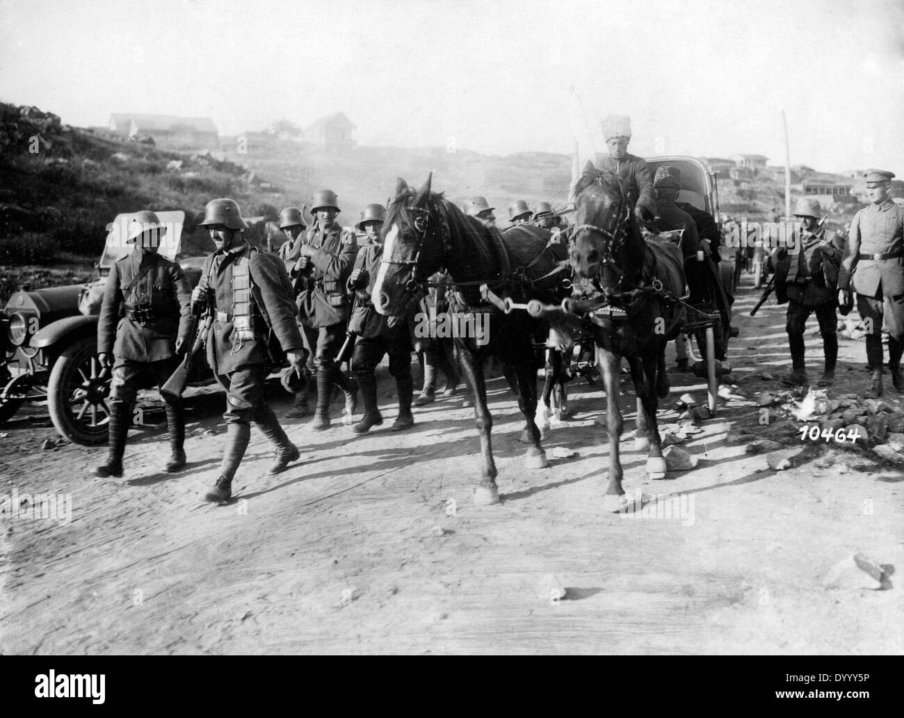 German soldiers pass a Tartar peace envoy, 1918 Stock Photo