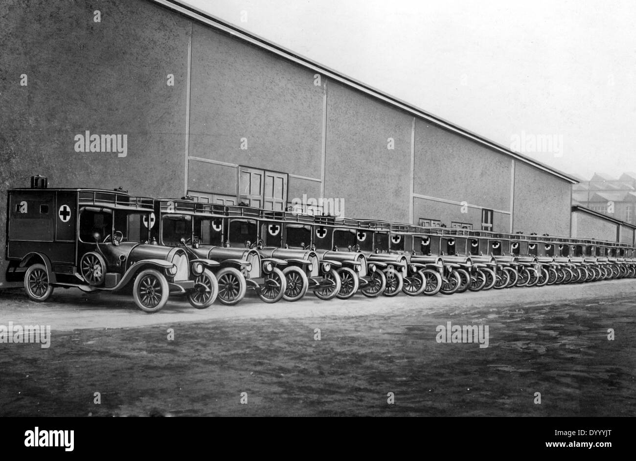 Ambulances of the German Red cross in World War I Stock Photo