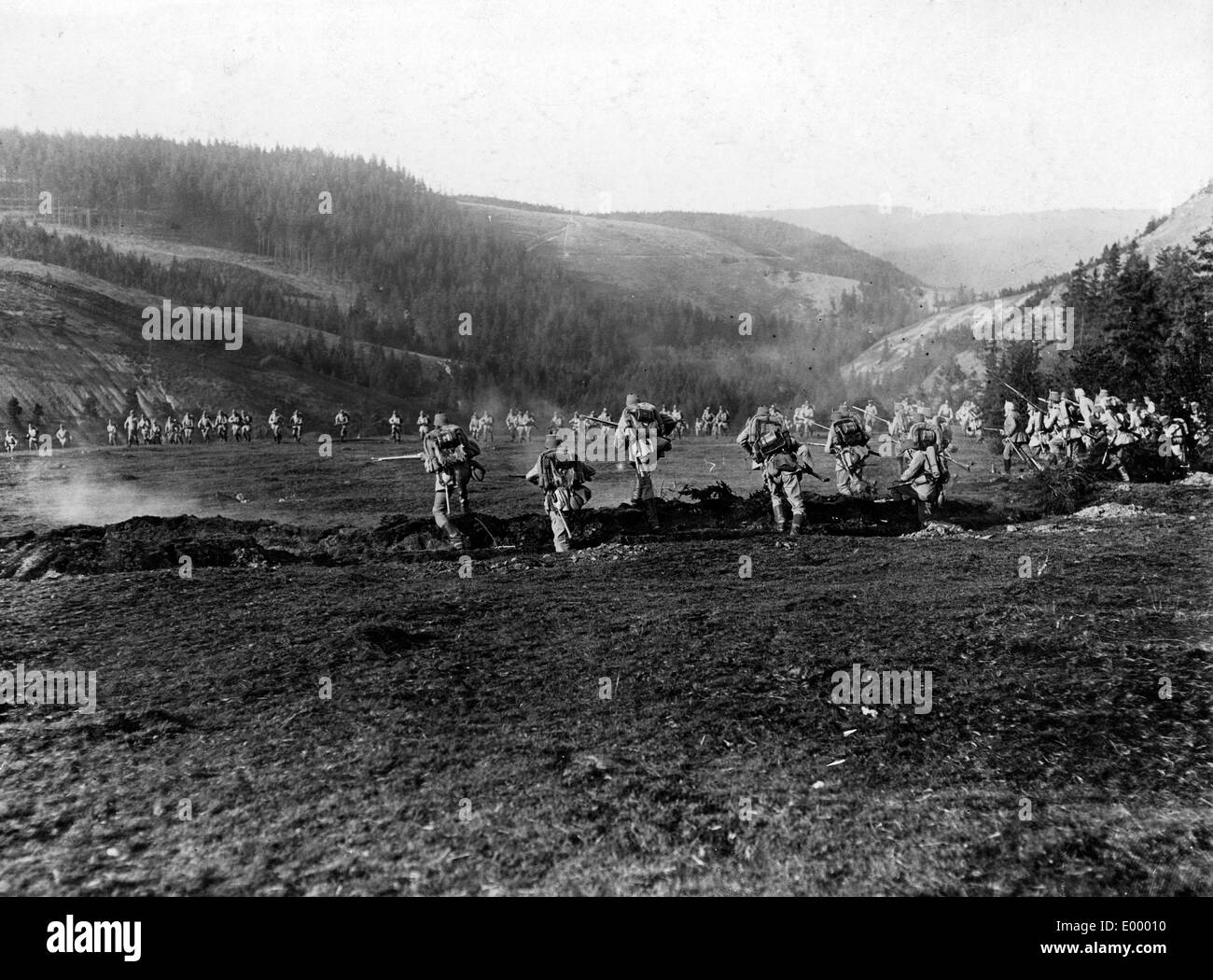 Military exercise, 1916 Stock Photo