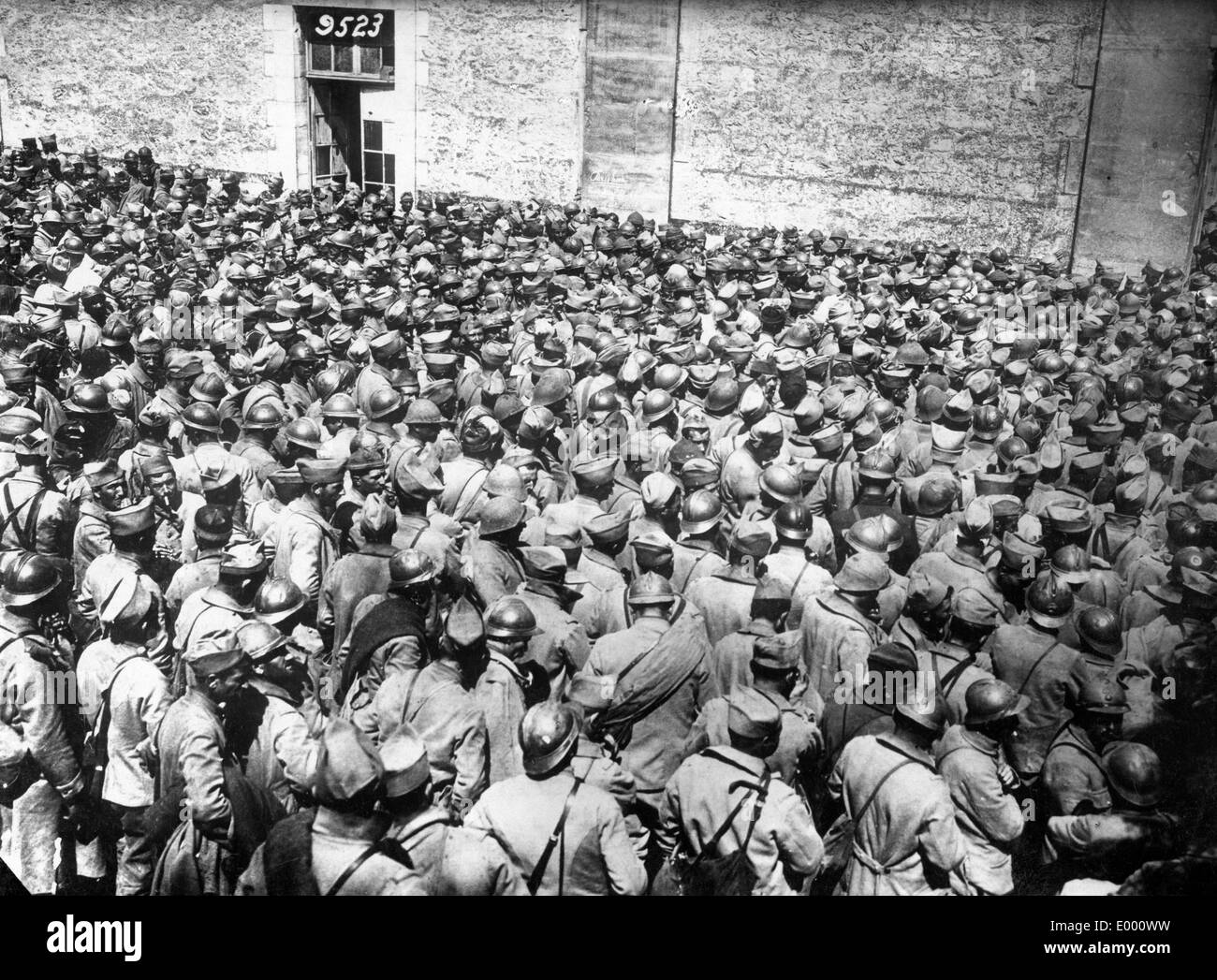 The arrival of French prisoners in Laon Stock Photo Alamy