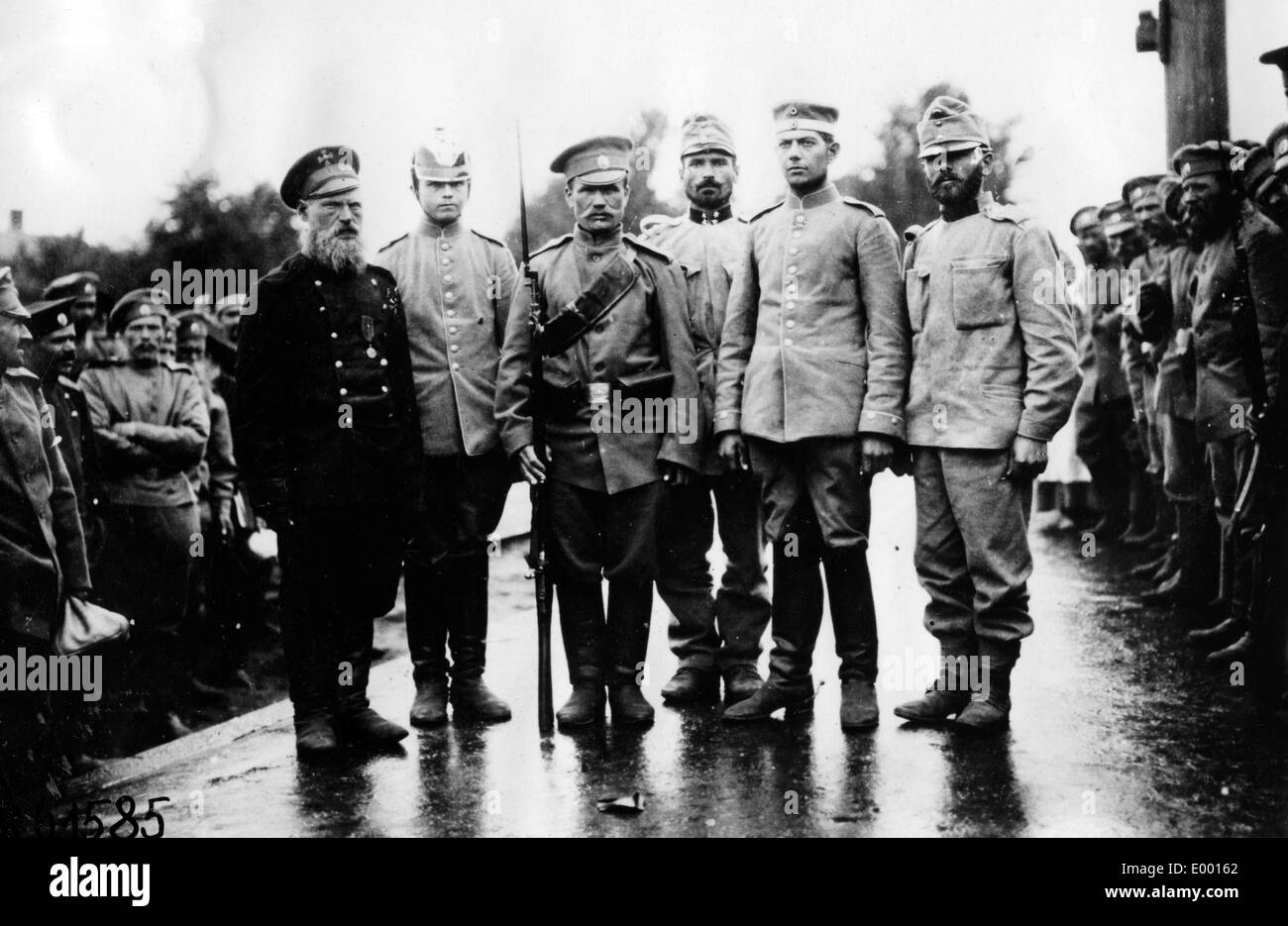 German and Austrian prisoners of war Stock Photo