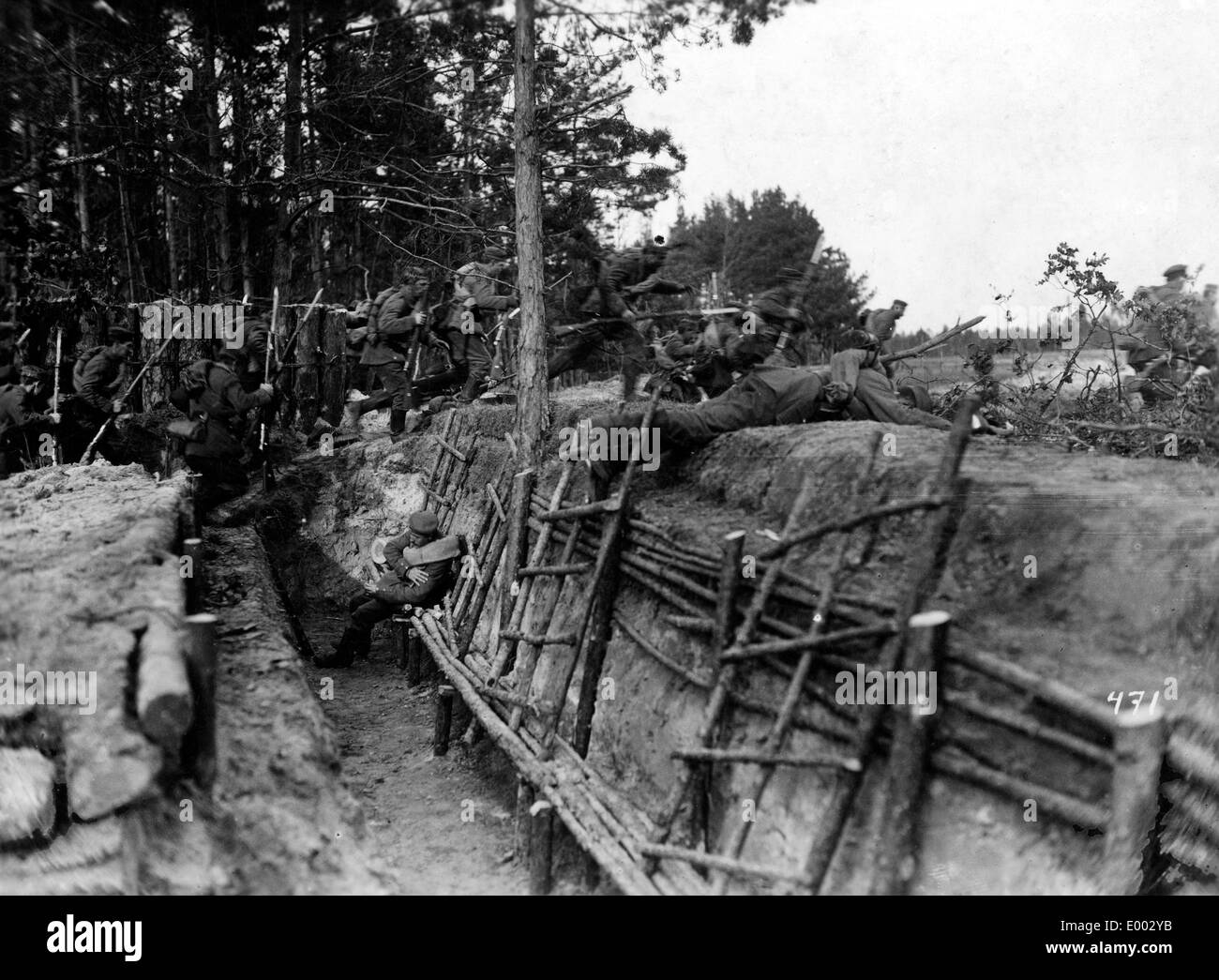 Attack of German reserve soldiers at the Marne, 1914 Stock Photo - Alamy
