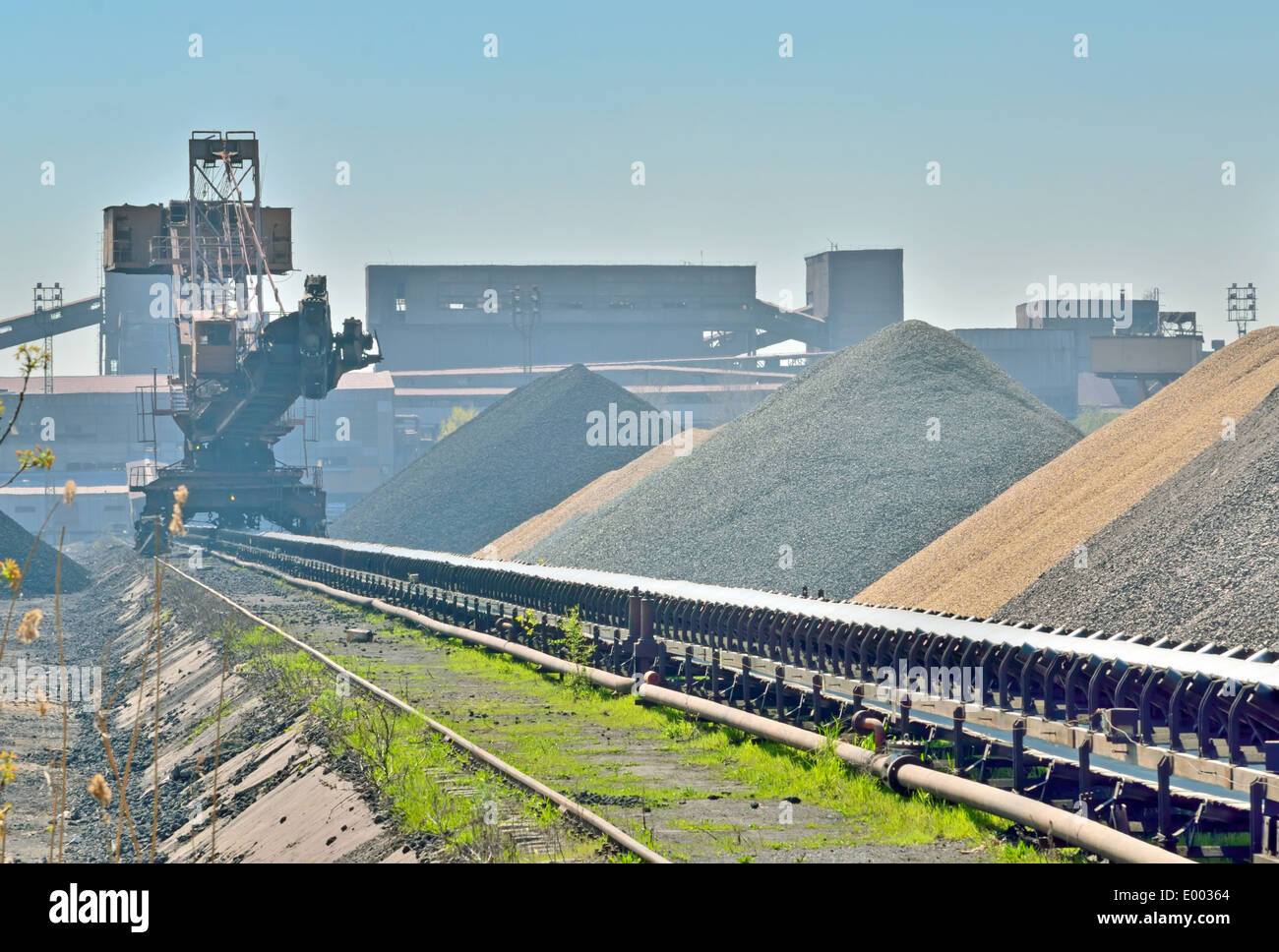 ore cargo liner for the steelworks near plant Stock Photo Alamy