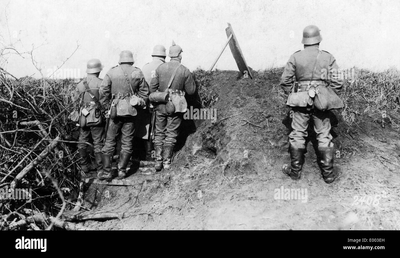 German guards at the Western Front, 1917 Stock Photo