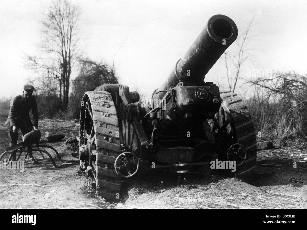 Conquered English gun at the Western Front, 1918 Stock Photo