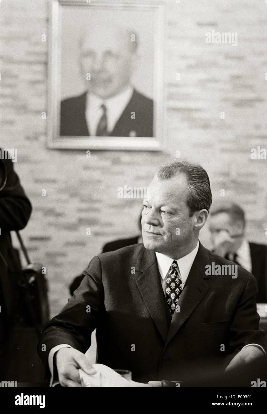 Federal chancellor Willy Brandt in Erfurt, 1970 Stock Photo