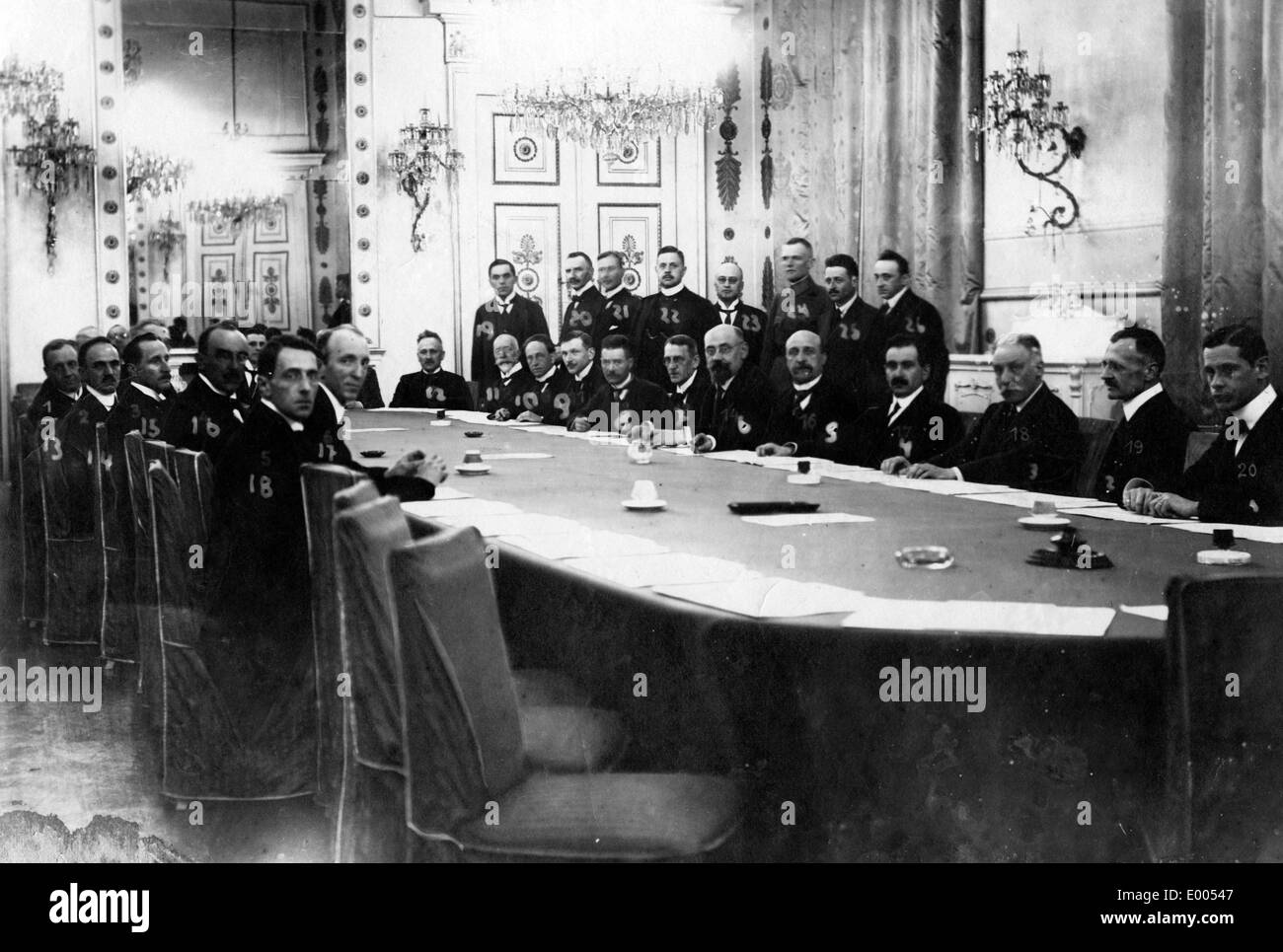 The Austrian Peace Delegation for the peace conference in St. Germain, 1919 Stock Photo