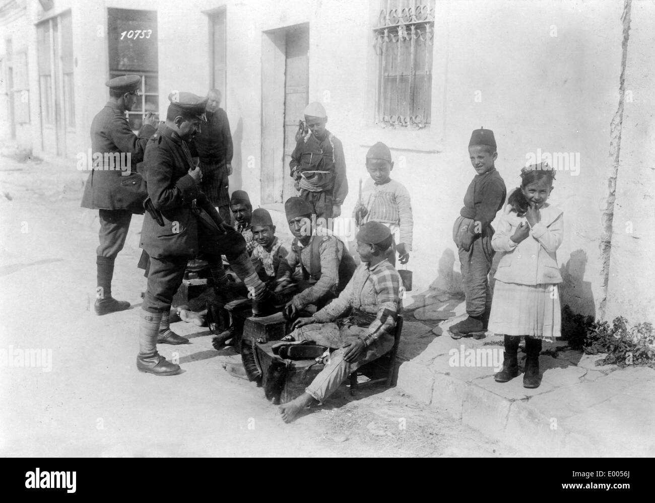 Shoeshiners in Skopje, 1918 Stock Photo