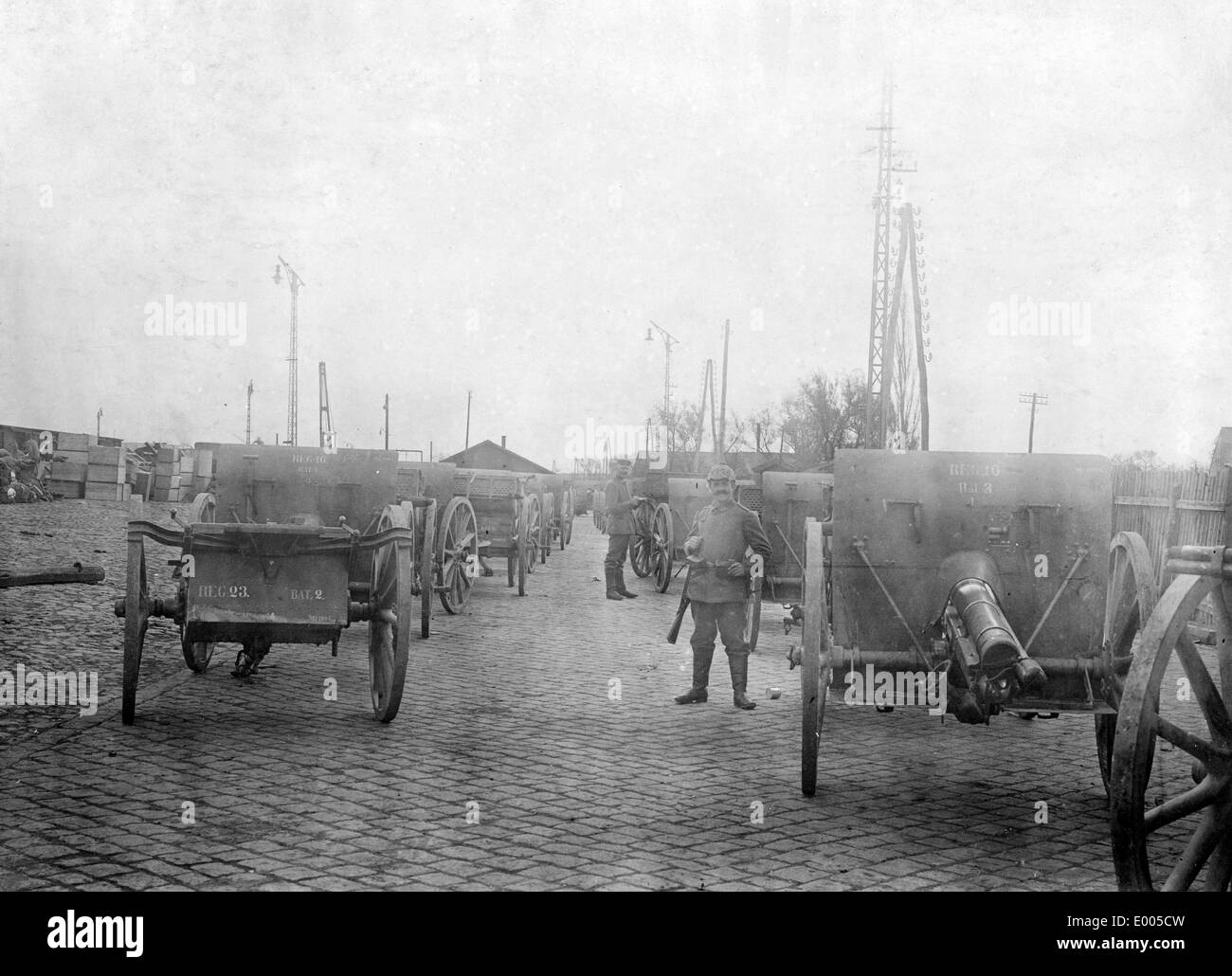 Captured Romanian artillery, 1916 Stock Photo