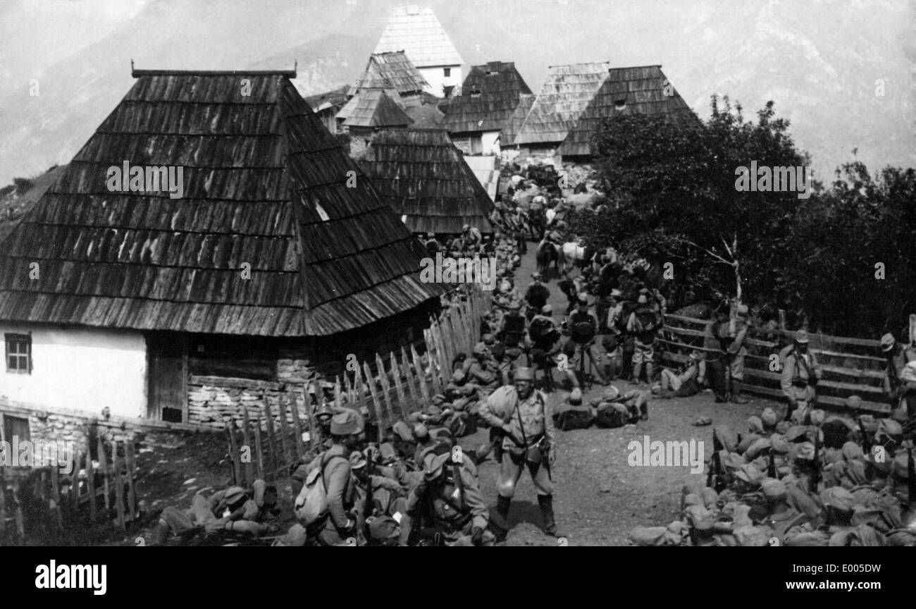 Austro-Hungarian infantry resting, 1914 Stock Photo