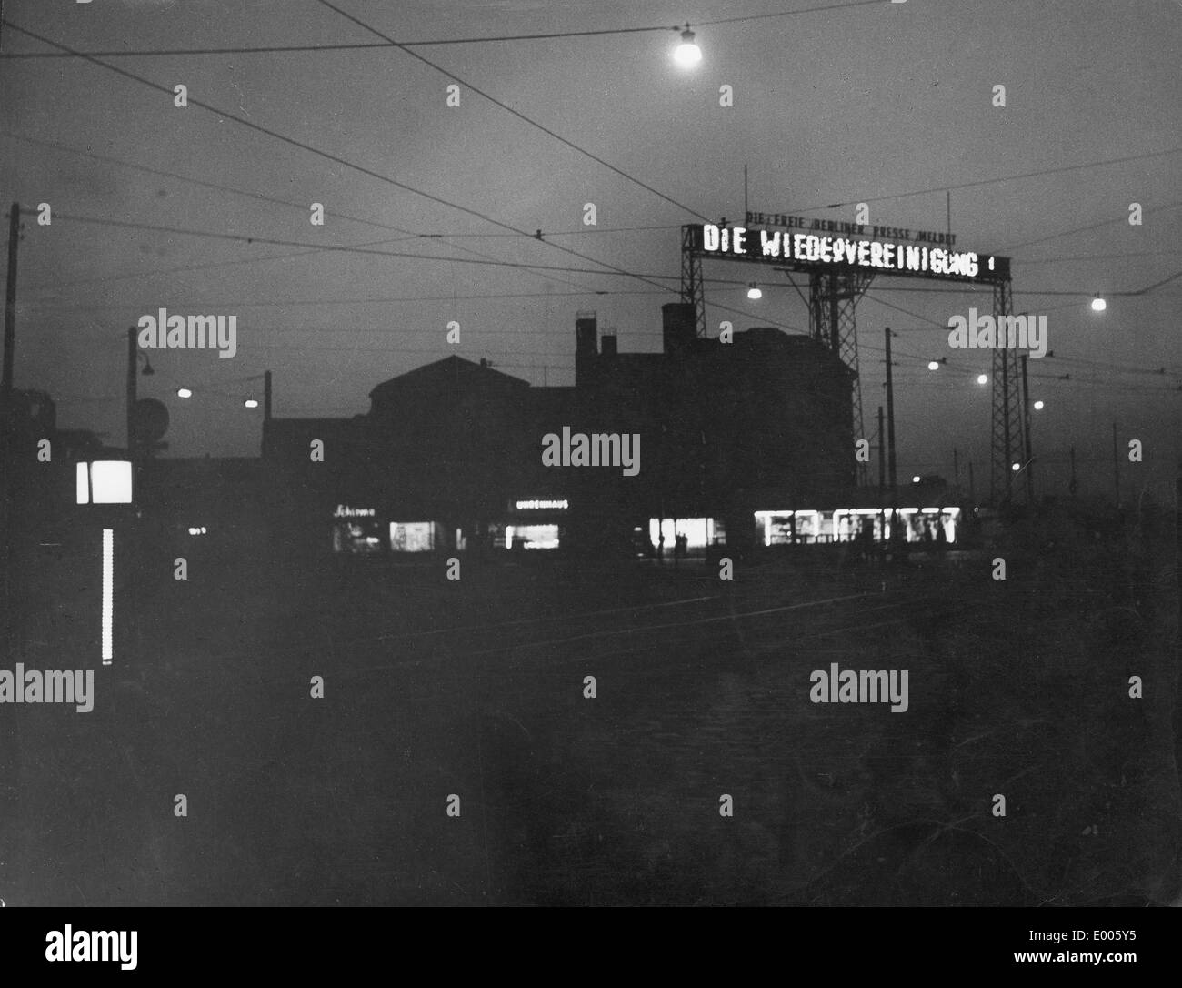 A neon sign with press releases in West Berlin, 1950 Stock Photo
