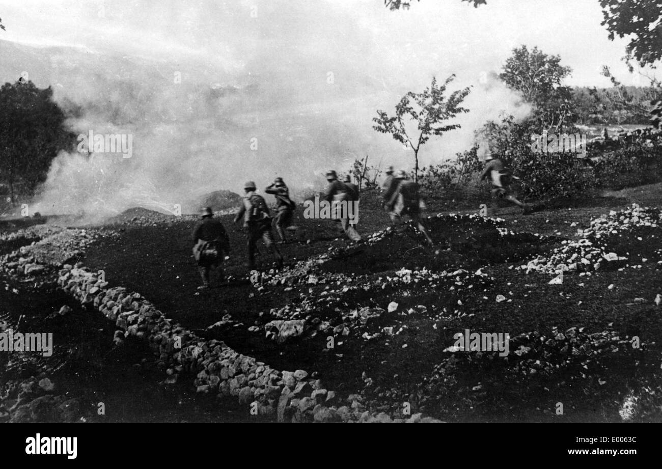 Asutro-Hungarian attack force, 1917 Stock Photo