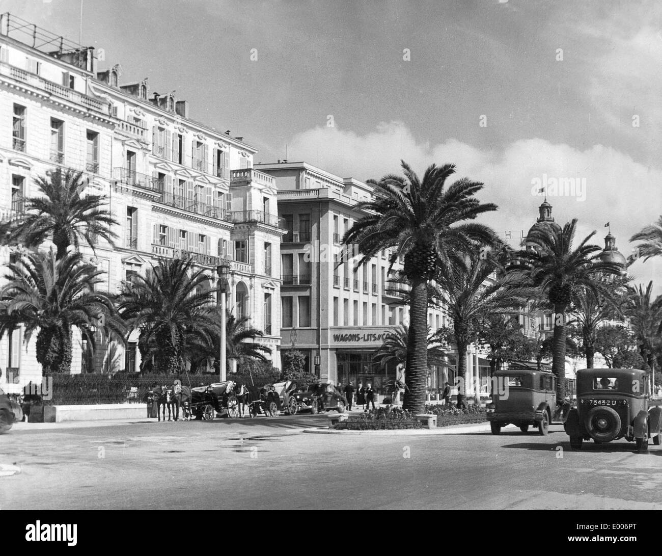 Buildings on promenade Black and White Stock Photos & Images - Alamy